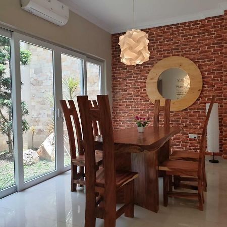 Danka@Taman Golf Residence Batam Ngoại thất bức ảnh